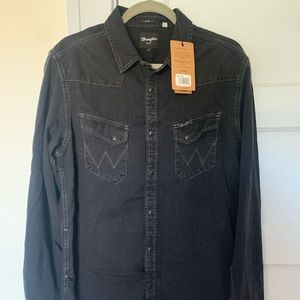 Men’s Large Wrangler Icons 27MW Denim Pearl Snap Button Up
